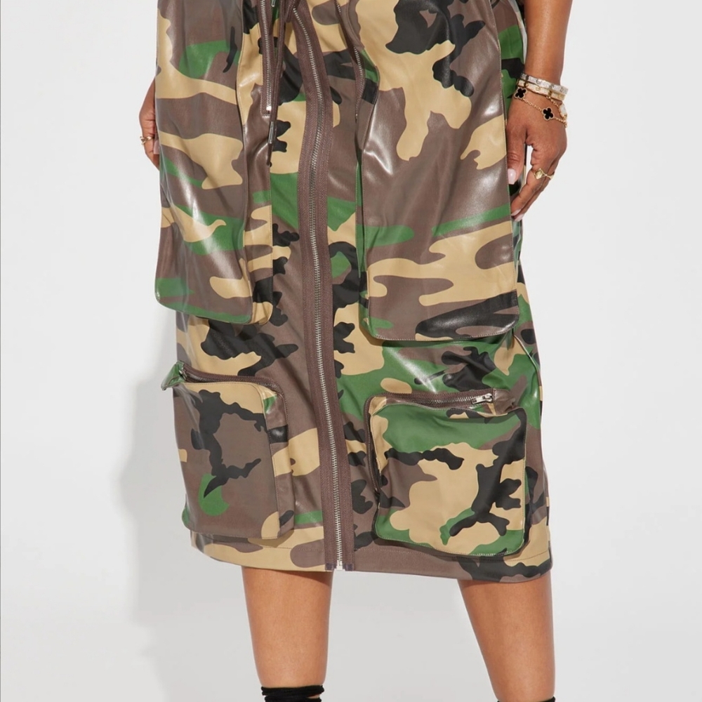 Fashion Nova My Way Camo Cargo Midi Skirt